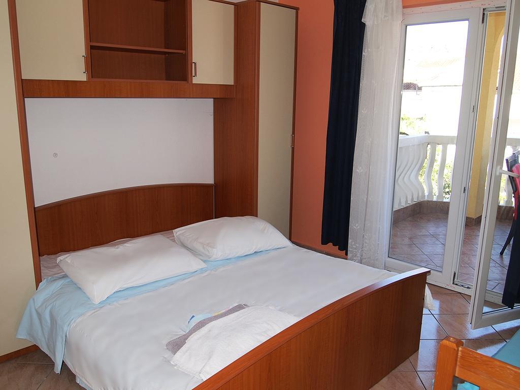 Apartmani Delfin Grebaštica Eksteriør billede